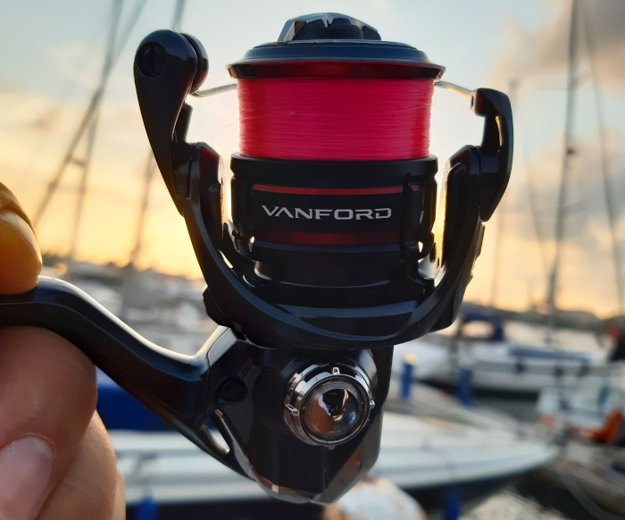 Макара Shimano Vanford C2000SSHG